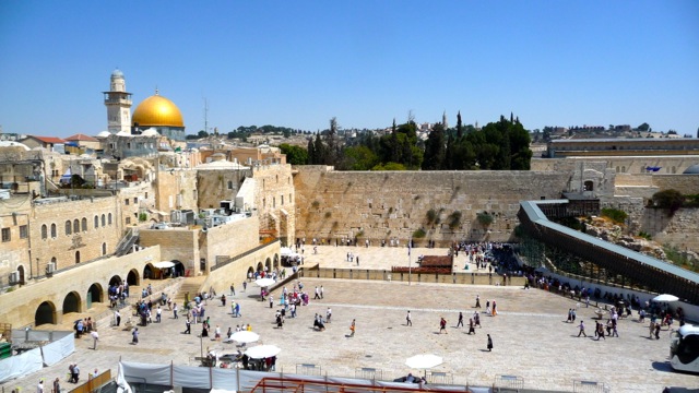 Western Wall Jerusalem - Visiting Jerusalem