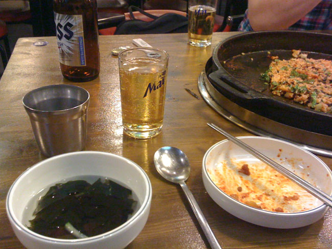 The Korean Soup Incident - Eating in Korea